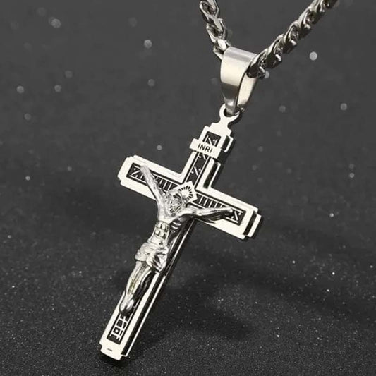 ✝️ Hieno ja ajaton tyylikäs risti-kaulakoru
